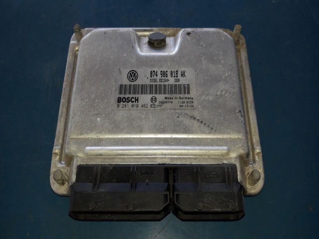 bontott VW TRANSPORTER Motorvezérlő