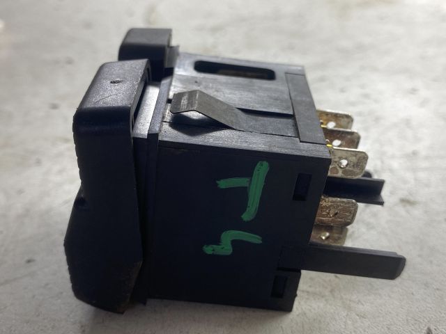 bontott VW TRANSPORTER Műszerfal Fényerő Szabályzó