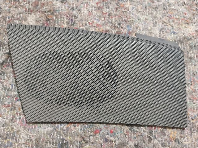 bontott VW TRANSPORTER Műszerfal Jobb Hangszóró Burkolat