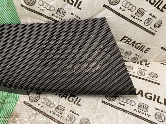 bontott VW TRANSPORTER Műszerfal Jobb Hangszóró Burkolat