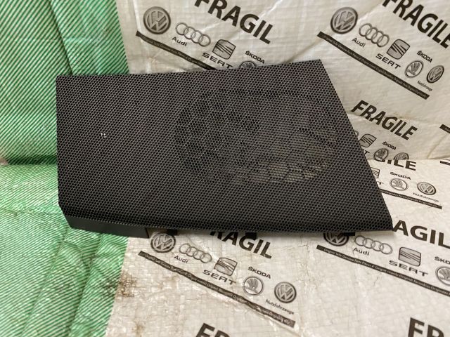 bontott VW TRANSPORTER Műszerfal Jobb Hangszóró Burkolat