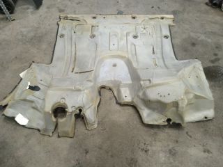 bontott VW TRANSPORTER Padlószőnyeg