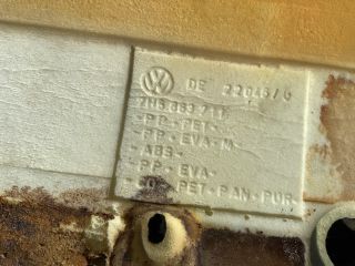 bontott VW TRANSPORTER Padlószőnyeg