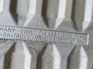 bontott VW TRANSPORTER Padlószőnyeg