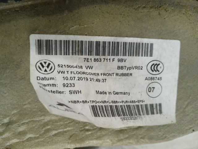 bontott VW TRANSPORTER Padlószőnyeg