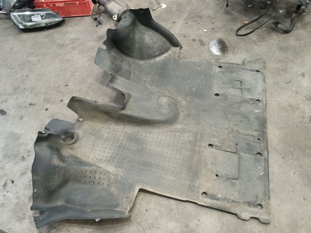 bontott VW TRANSPORTER Padlószőnyeg