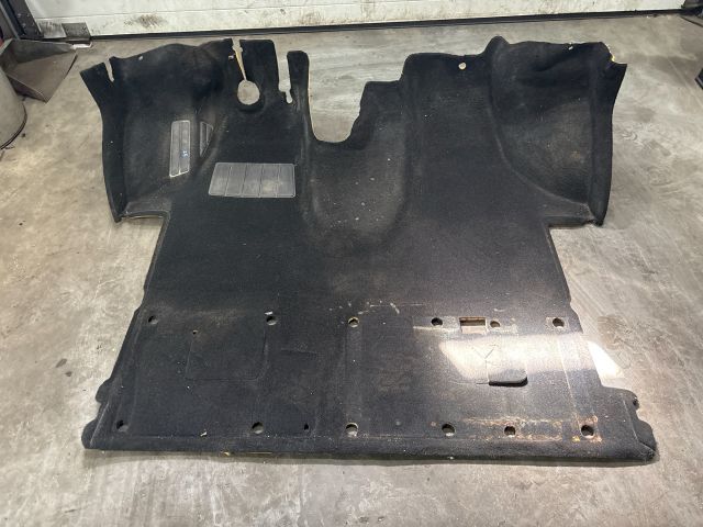 bontott VW TRANSPORTER Padlószőnyeg