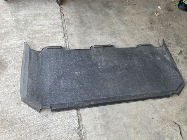 bontott VW TRANSPORTER Padlószőnyeg