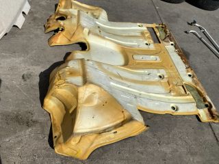 bontott VW TRANSPORTER Padlószőnyeg