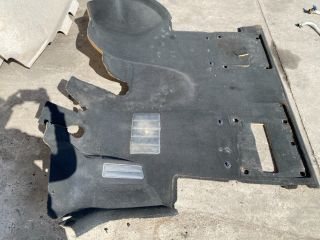 bontott VW TRANSPORTER Padlószőnyeg