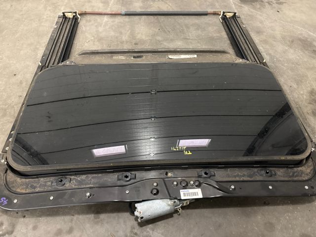 bontott VW TRANSPORTER Panoráma Tető