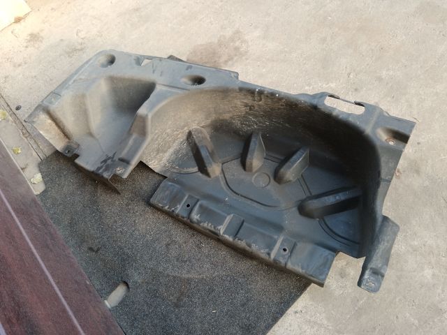 bontott VW TRANSPORTER Pótkerék Tartó Fenéklemez