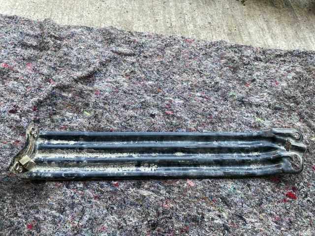 bontott VW TRANSPORTER Pótkerék Tartó