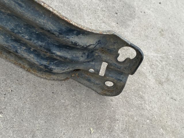 bontott VW TRANSPORTER Pótkerék Tartó