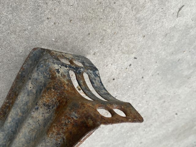 bontott VW TRANSPORTER Pótkerék Tartó