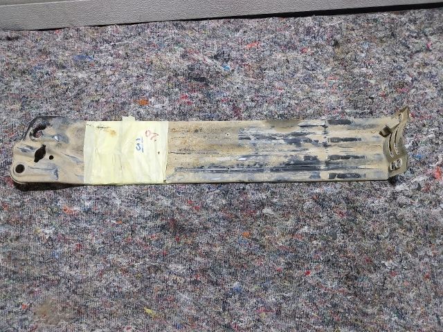 bontott VW TRANSPORTER Pótkerék Tartó