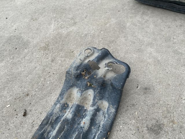 bontott VW TRANSPORTER Pótkerék Tartó