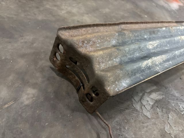 bontott VW TRANSPORTER Pótkerék Tartó