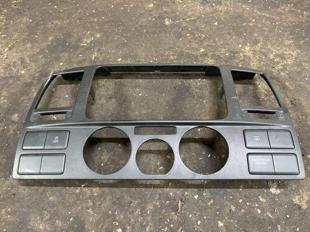 bontott VW TRANSPORTER Rádió / CD Keret