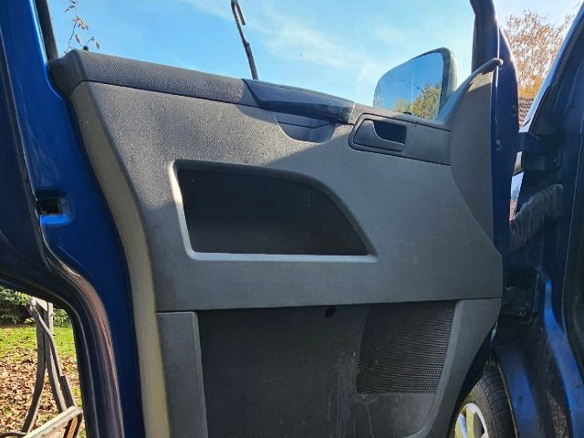 bontott VW TRANSPORTER Rendszámtábla Tartó