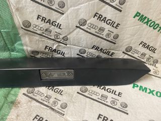 bontott VW TRANSPORTER Rendszámtábla Világítás Keret