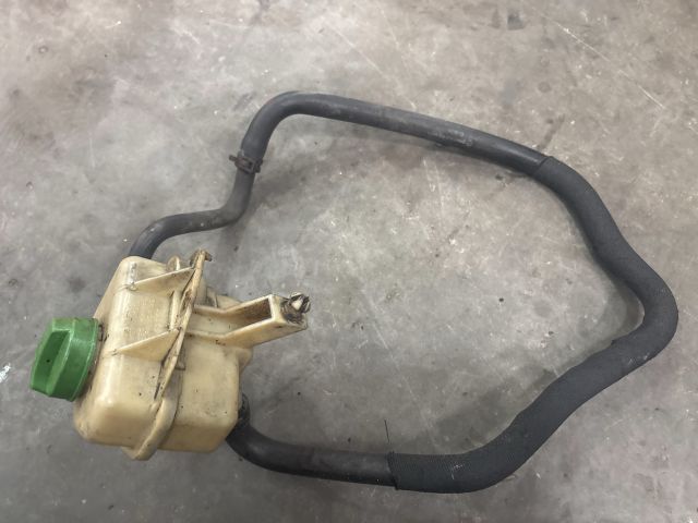 bontott VW TRANSPORTER Szervóolaj Tartály