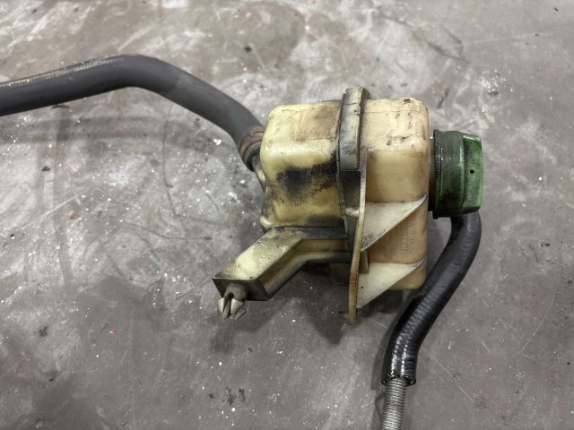 bontott VW TRANSPORTER Szervóolaj Tartály