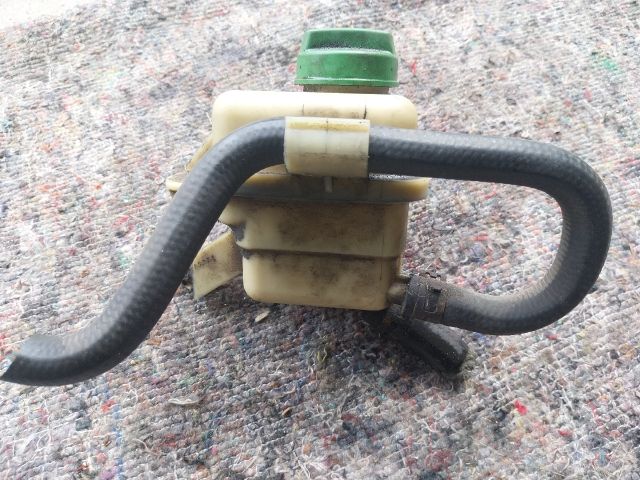 bontott VW TRANSPORTER Szervóolaj Tartály