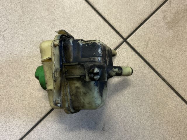 bontott VW TRANSPORTER Szervóolaj Tartály