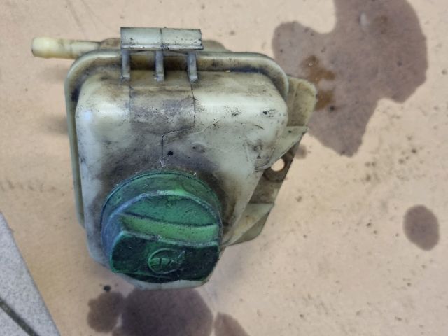 bontott VW TRANSPORTER Szervóolaj Tartály