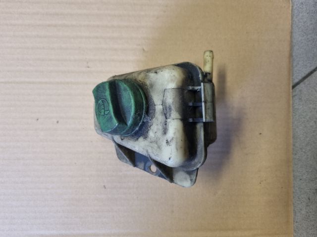 bontott VW TRANSPORTER Szervóolaj Tartály