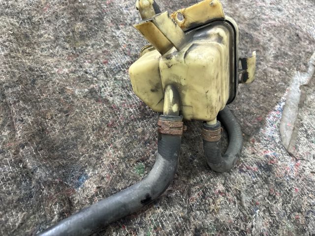 bontott VW TRANSPORTER Szervóolaj Tartály