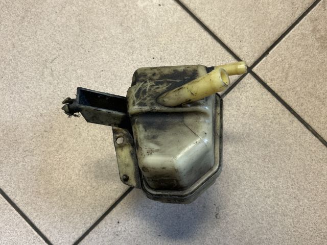 bontott VW TRANSPORTER Szervóolaj Tartály