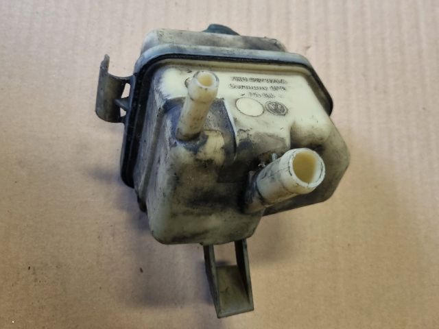 bontott VW TRANSPORTER Szervóolaj Tartály