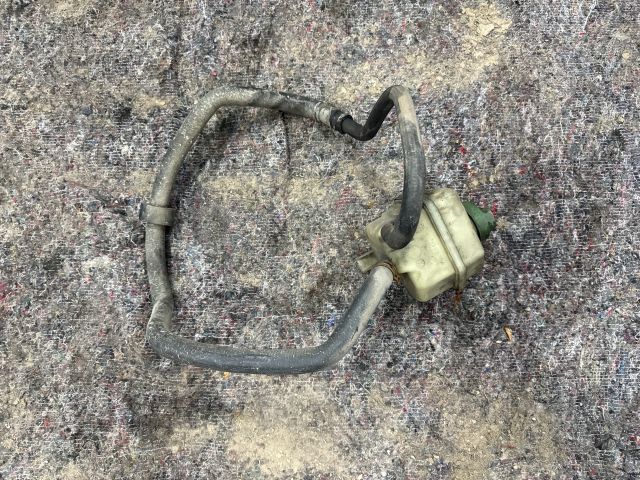 bontott VW TRANSPORTER Szervóolaj Tartály