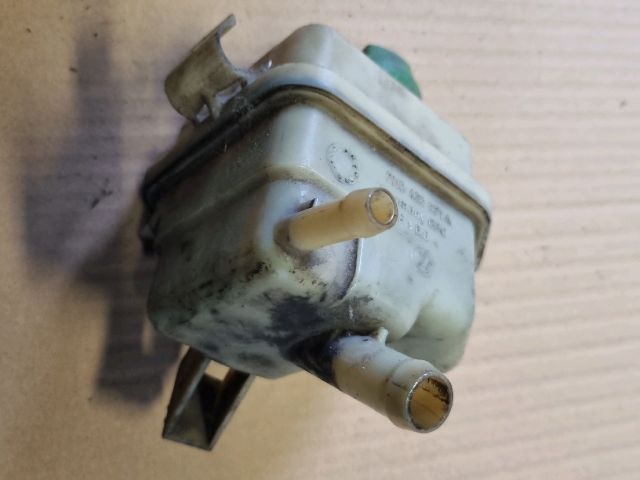 bontott VW TRANSPORTER Szervóolaj Tartály