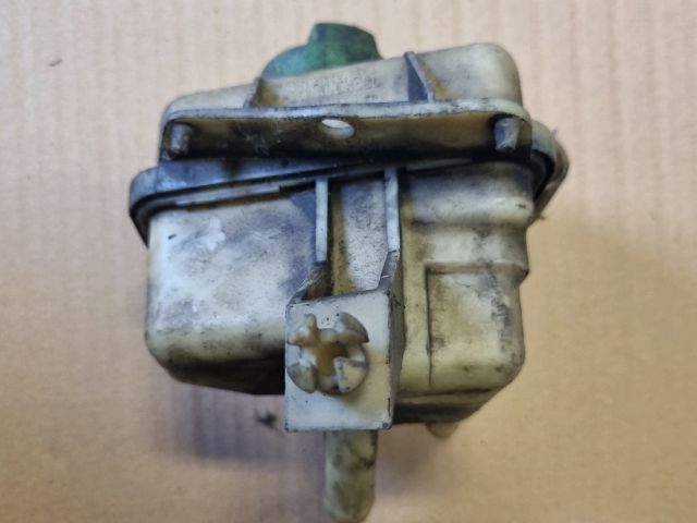 bontott VW TRANSPORTER Szervóolaj Tartály