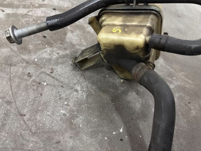 bontott VW TRANSPORTER Szervóolaj Tartály