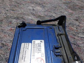 bontott VW TRANSPORTER Tankajtó