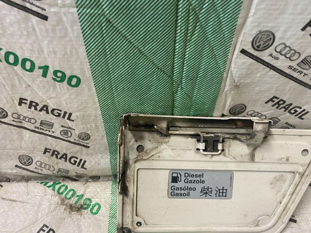 bontott VW TRANSPORTER Tankajtó