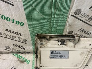 bontott VW TRANSPORTER Tankajtó