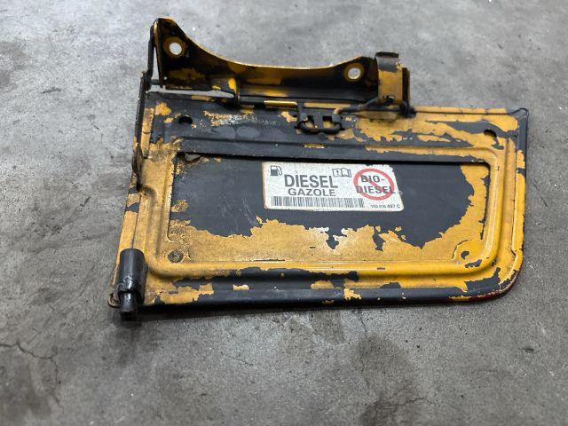 bontott VW TRANSPORTER Tankajtó