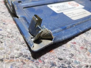 bontott VW TRANSPORTER Tankajtó