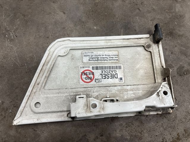 bontott VW TRANSPORTER Tankajtó