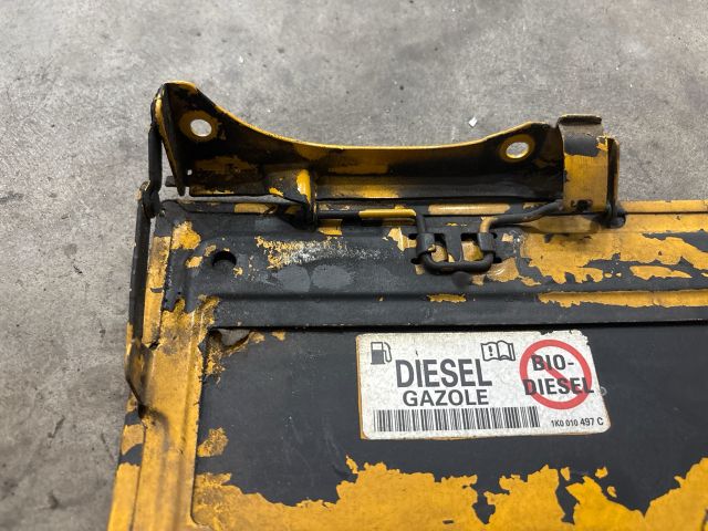 bontott VW TRANSPORTER Tankajtó