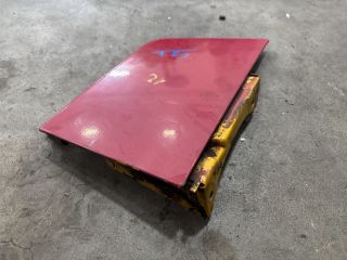 bontott VW TRANSPORTER Tankajtó