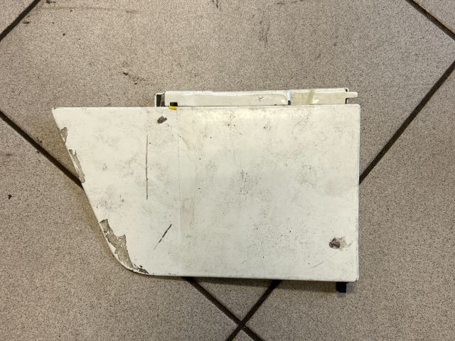 bontott VW TRANSPORTER Tankajtó