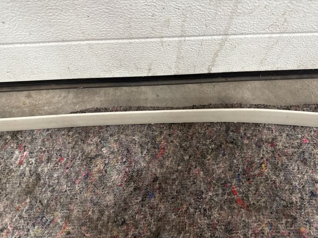 bontott VW TRANSPORTER Tető Díszléc