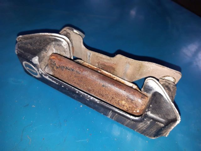 bontott VW TRANSPORTER Tolóajtó Külső Kilincs