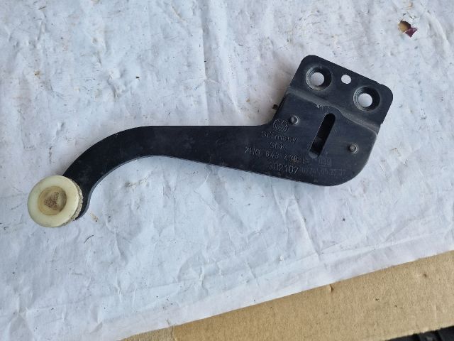 bontott VW TRANSPORTER Tolóajtó Sín Görgő Szett